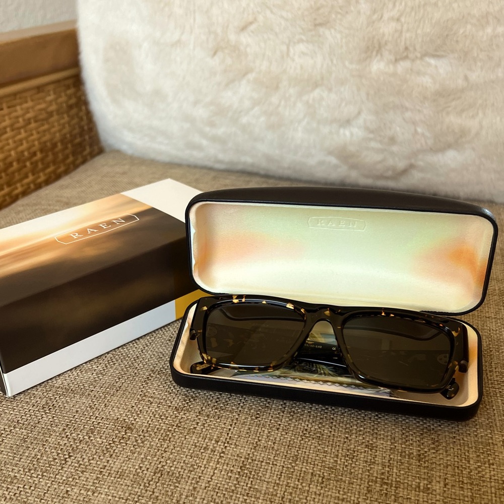 RAEN Huxton Sunglasses